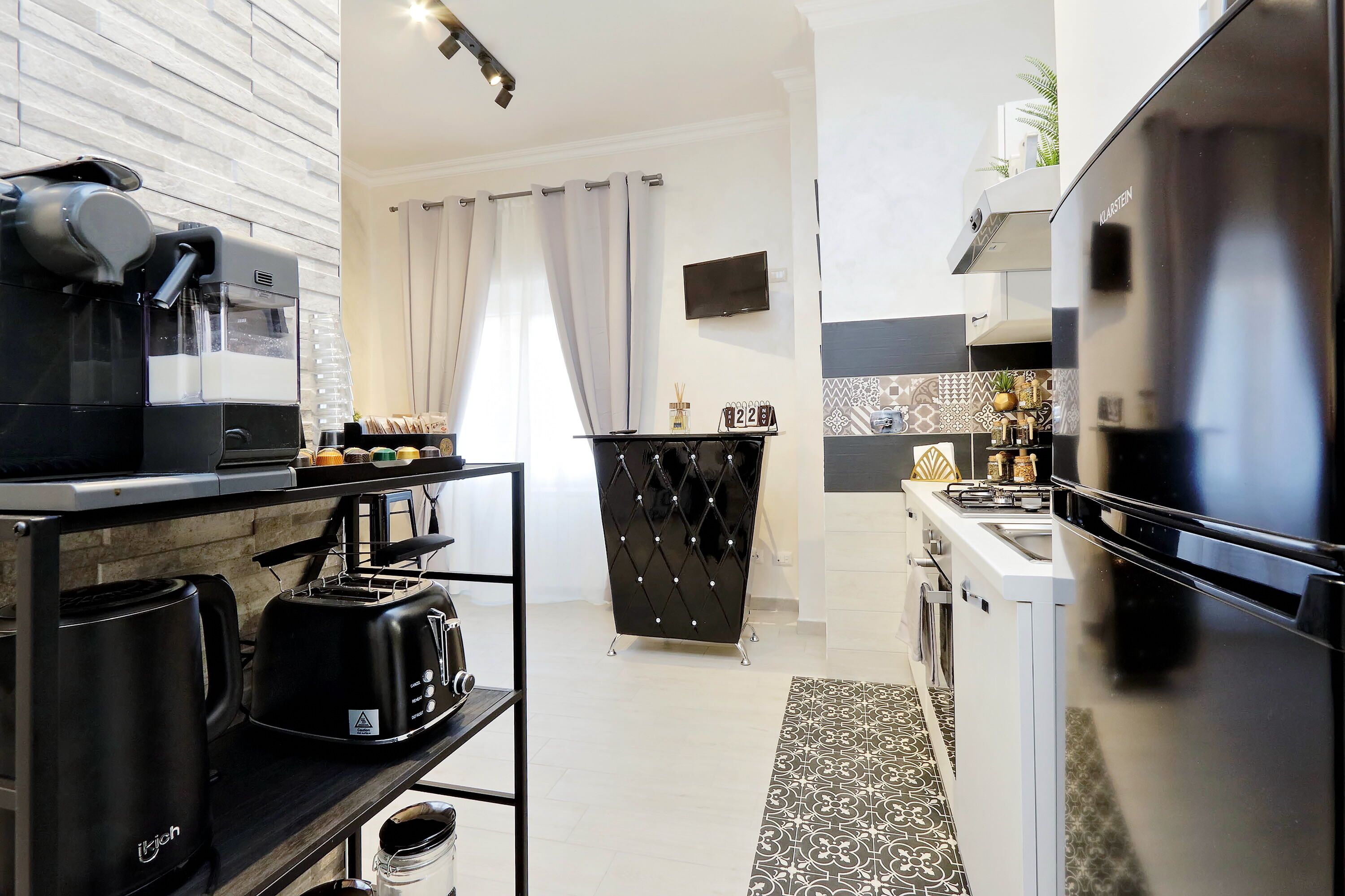 ALTROVE Boutique Rooms