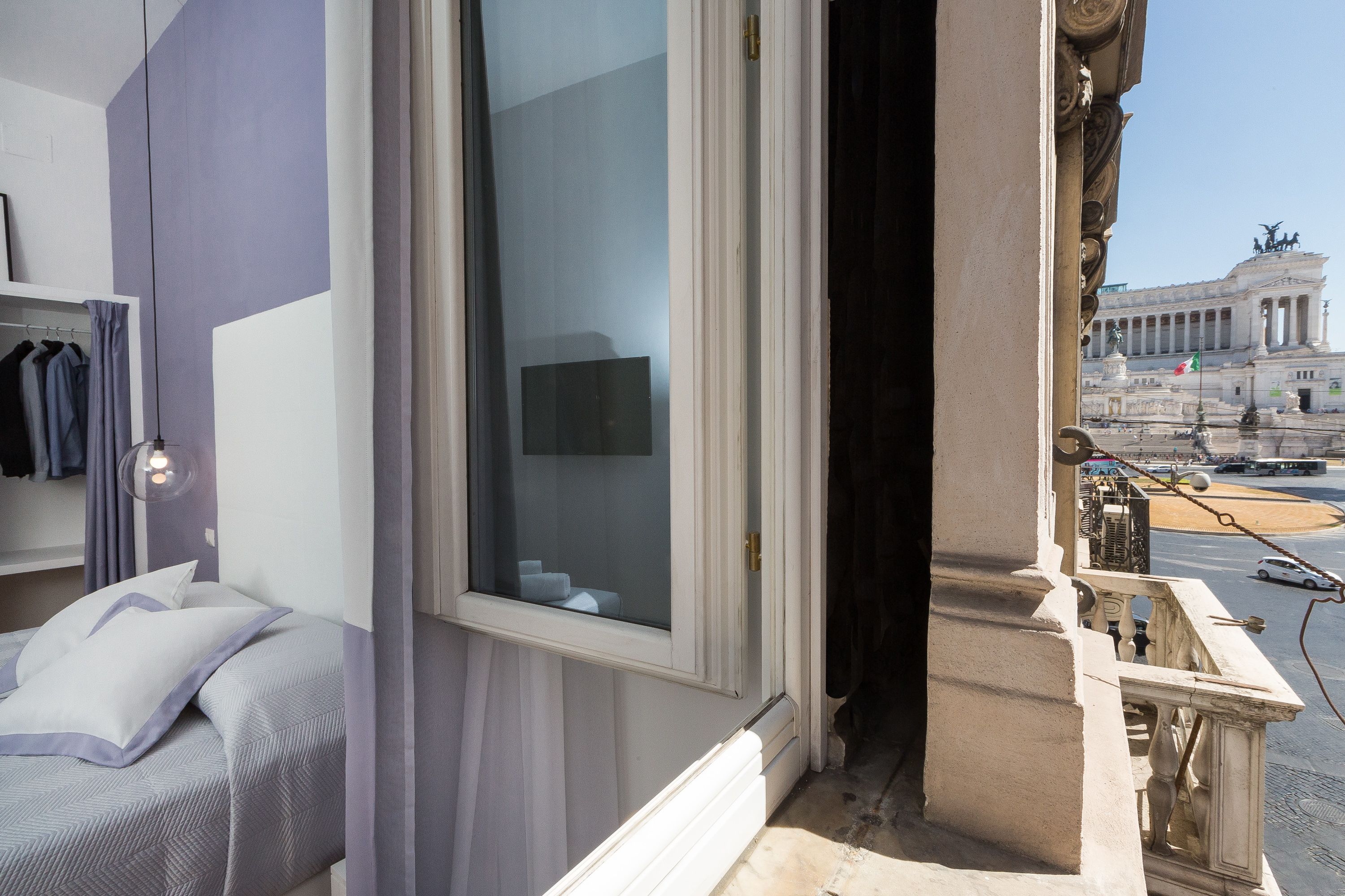 Amazing Piazza Venezia Suites