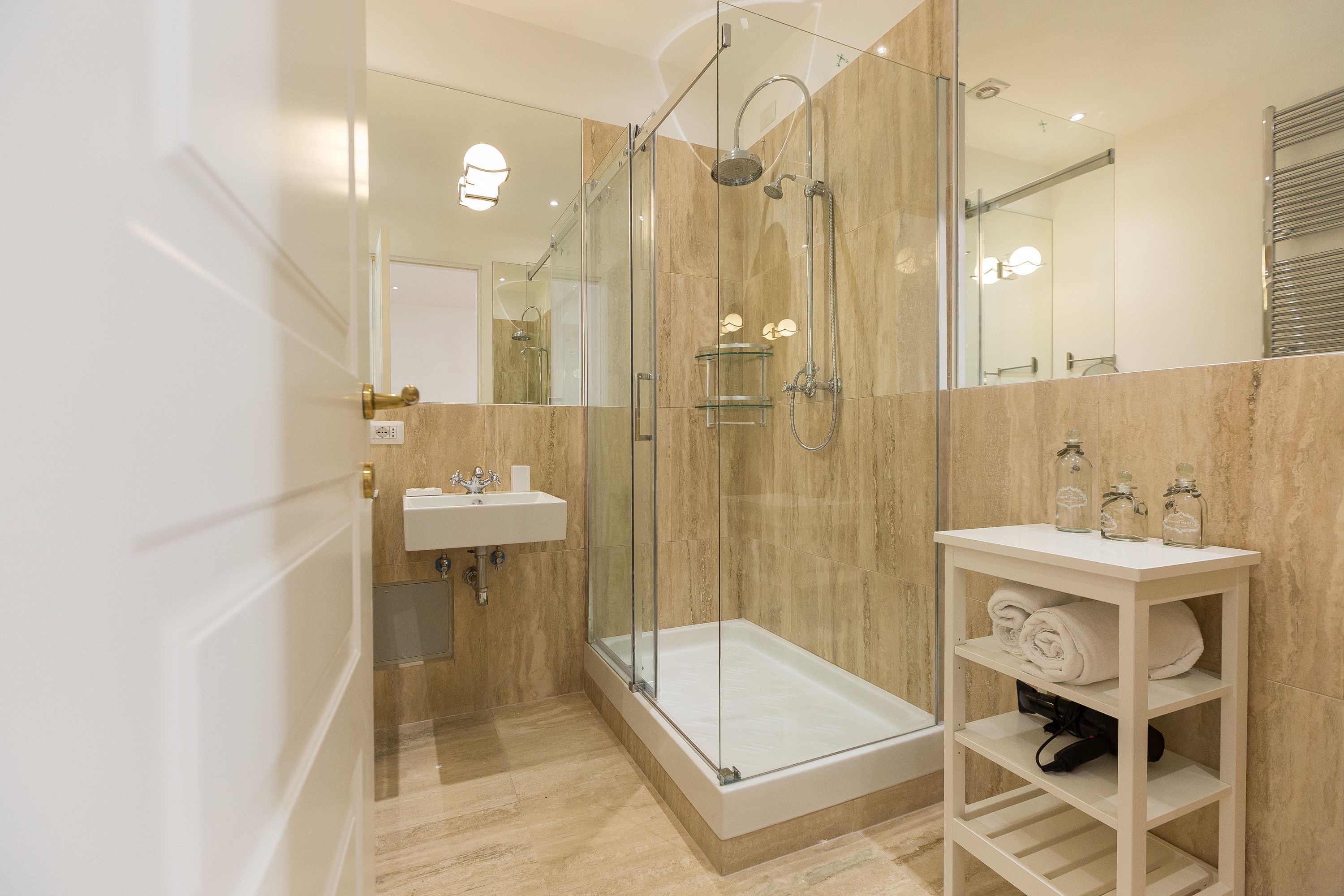 Amazing Piazza Venezia Suites