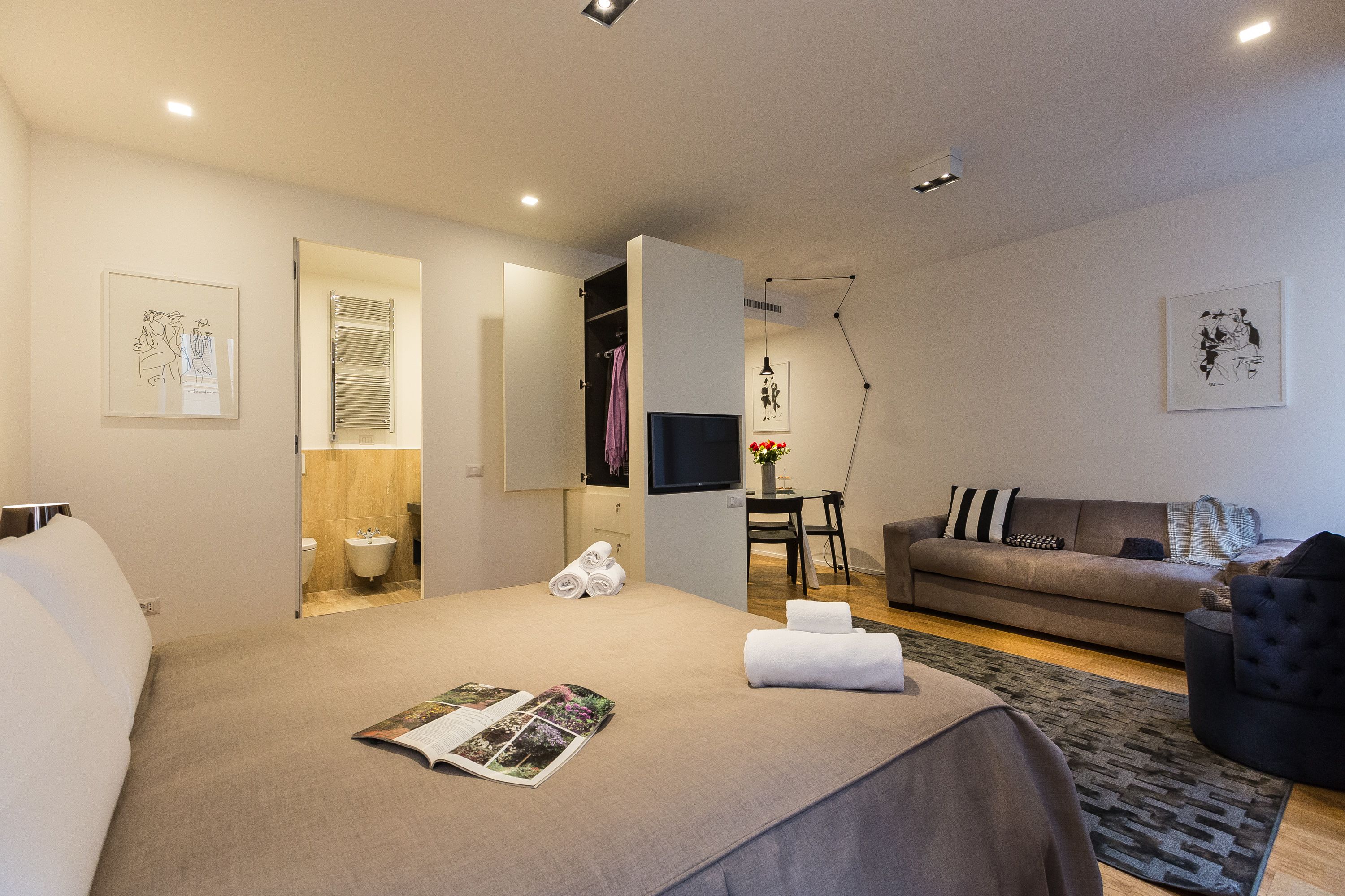 Amazing Piazza Venezia Suites