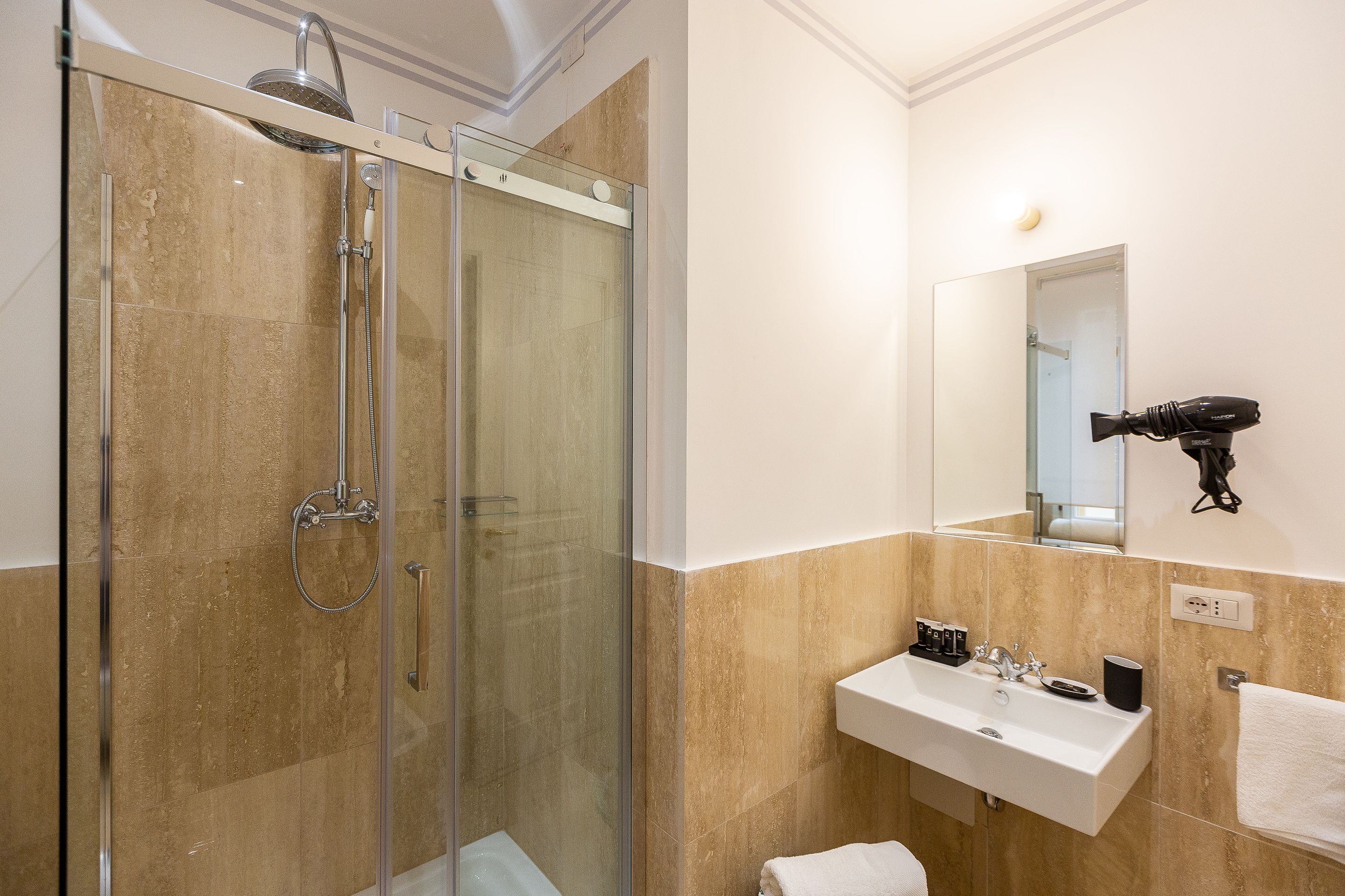 Amazing Piazza Venezia Suites