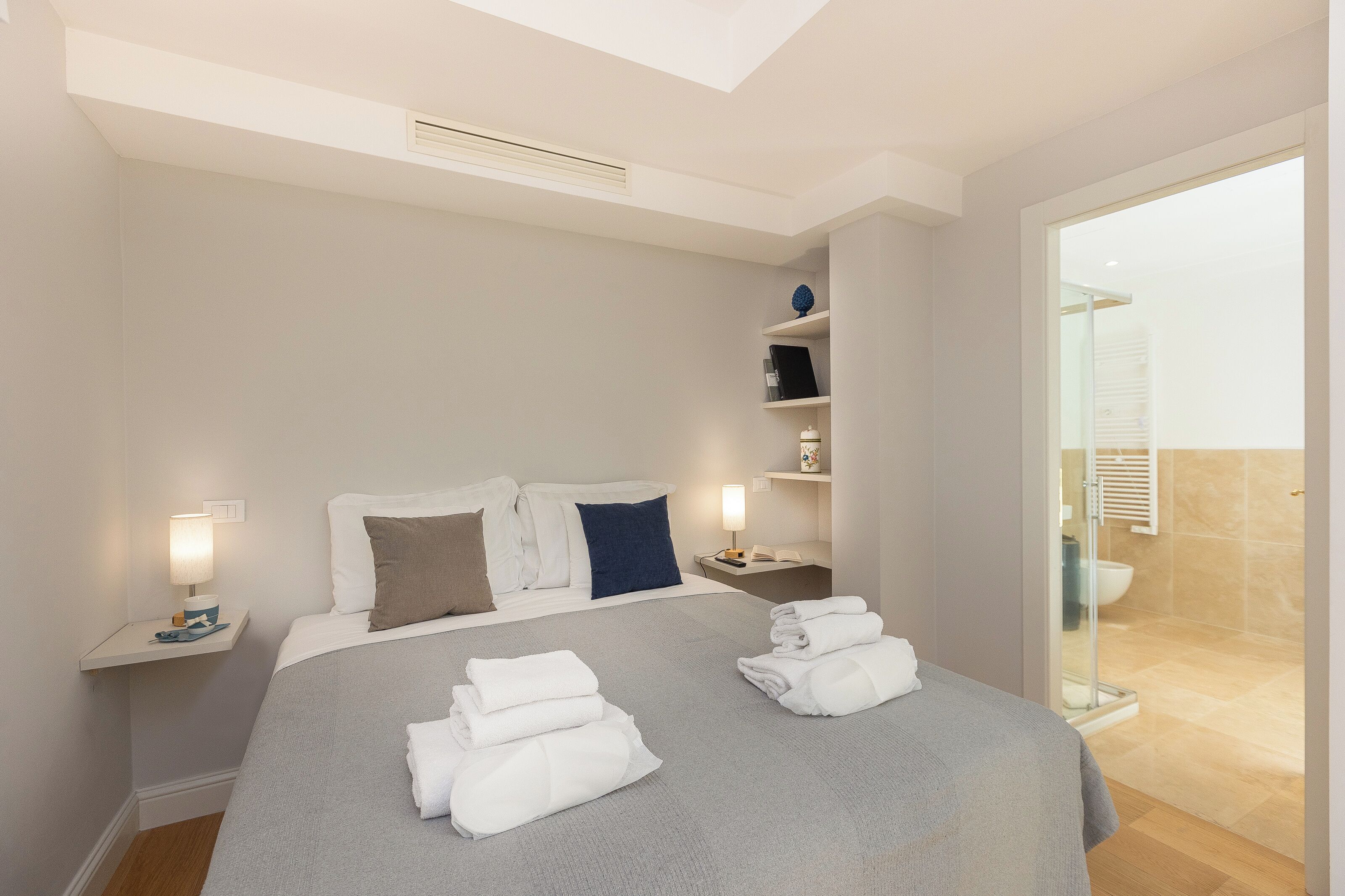 Amazing Piazza Venezia Suites