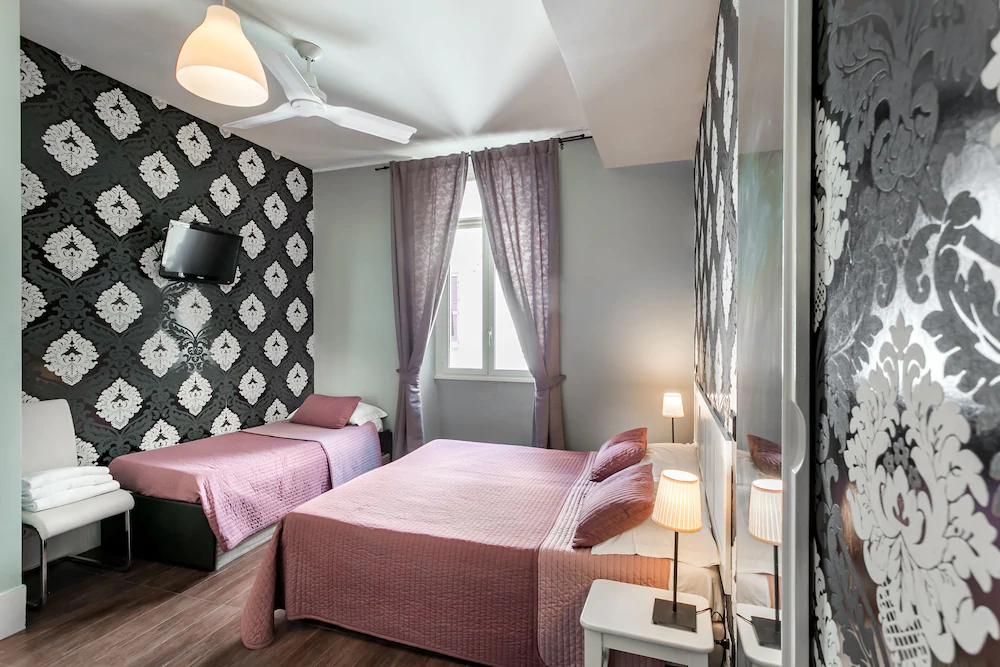 Amoroma Suite