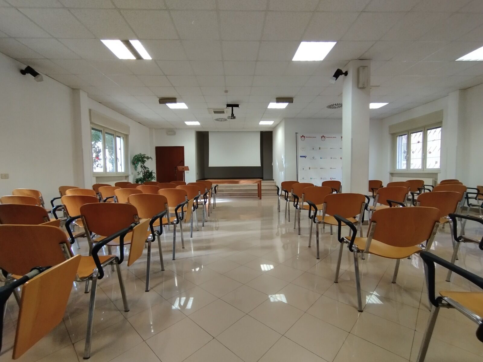 Apulia Hotel Roma