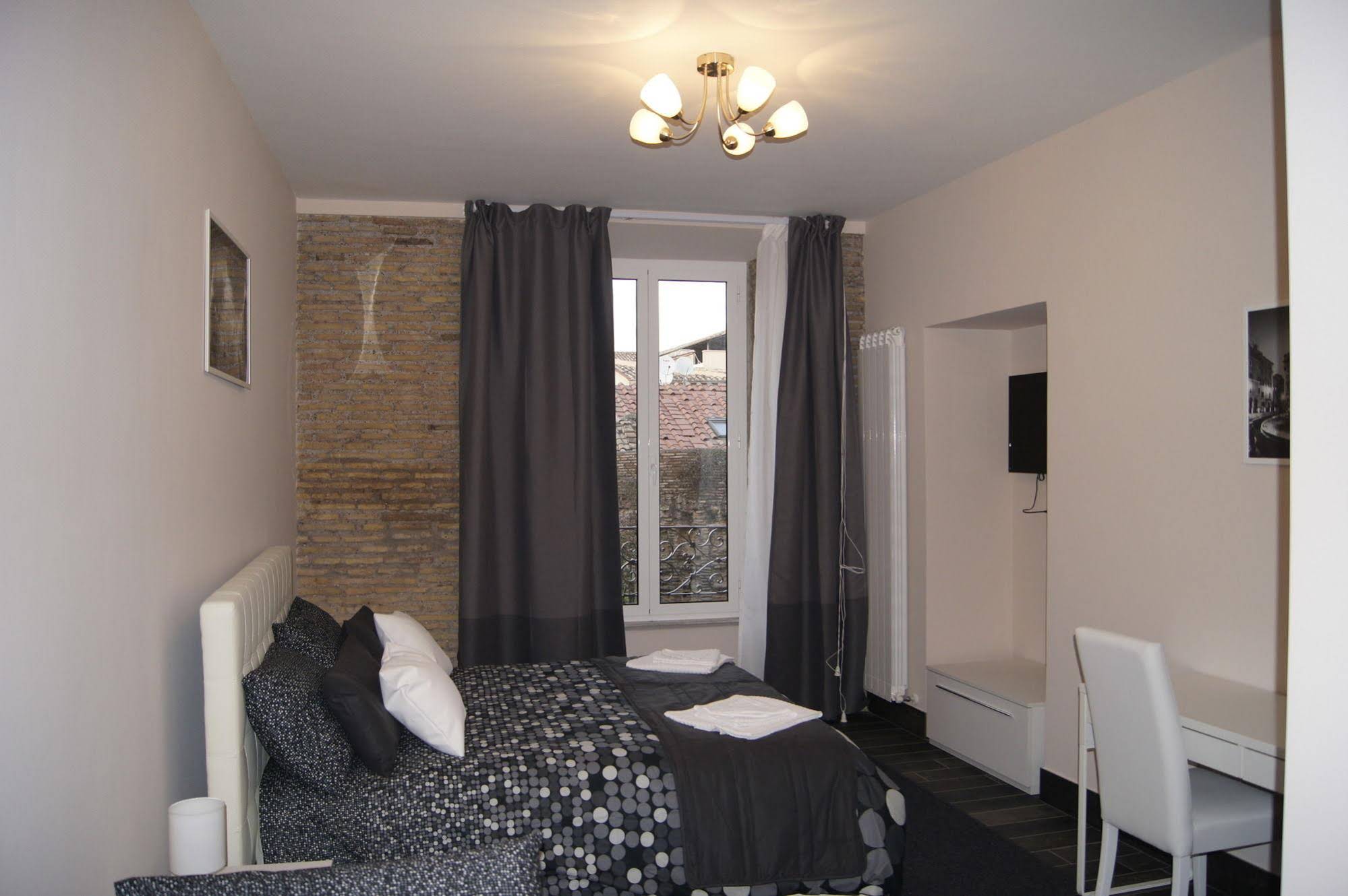 Arch Rome Suites
