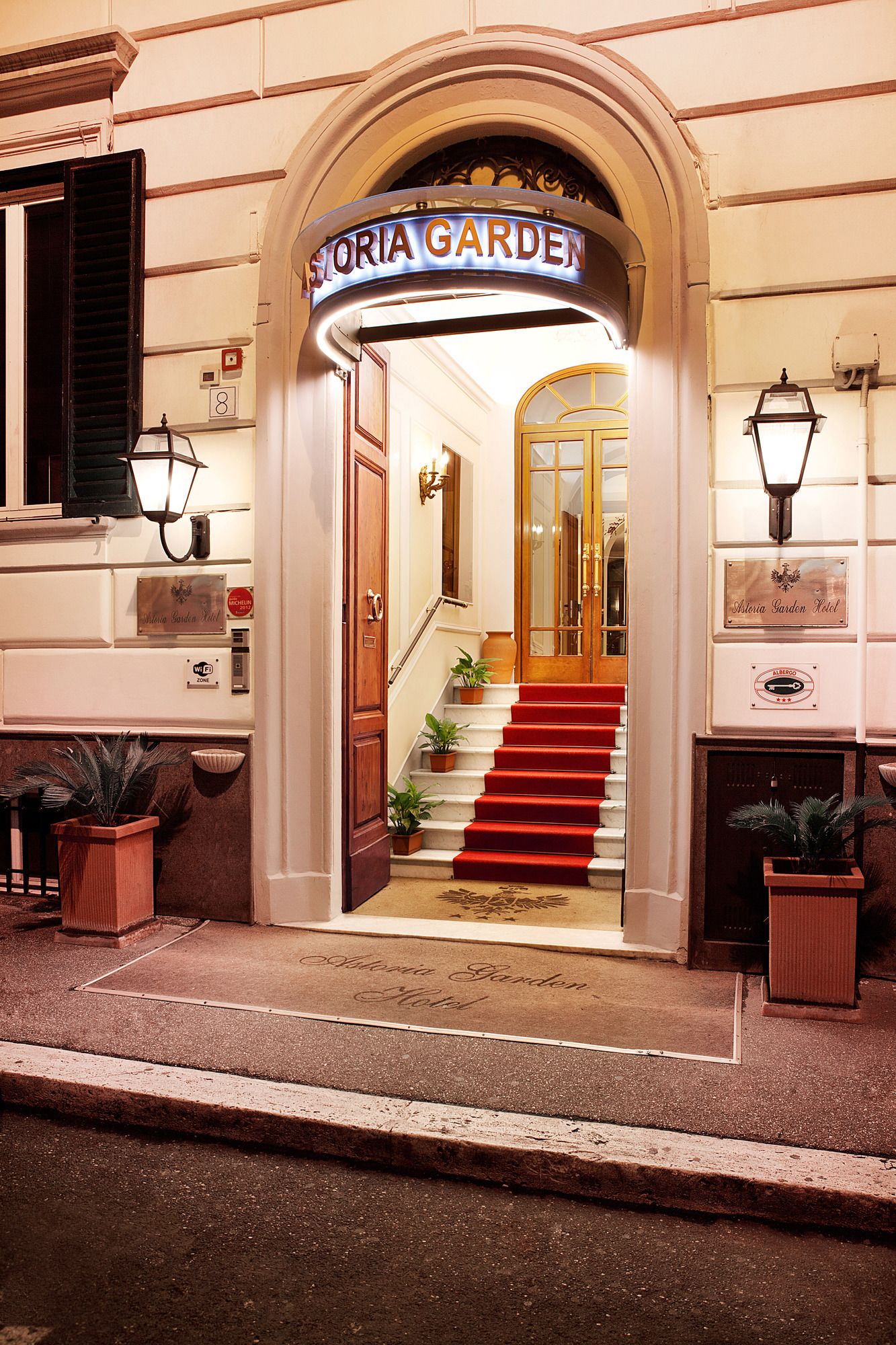 Astoria Garden