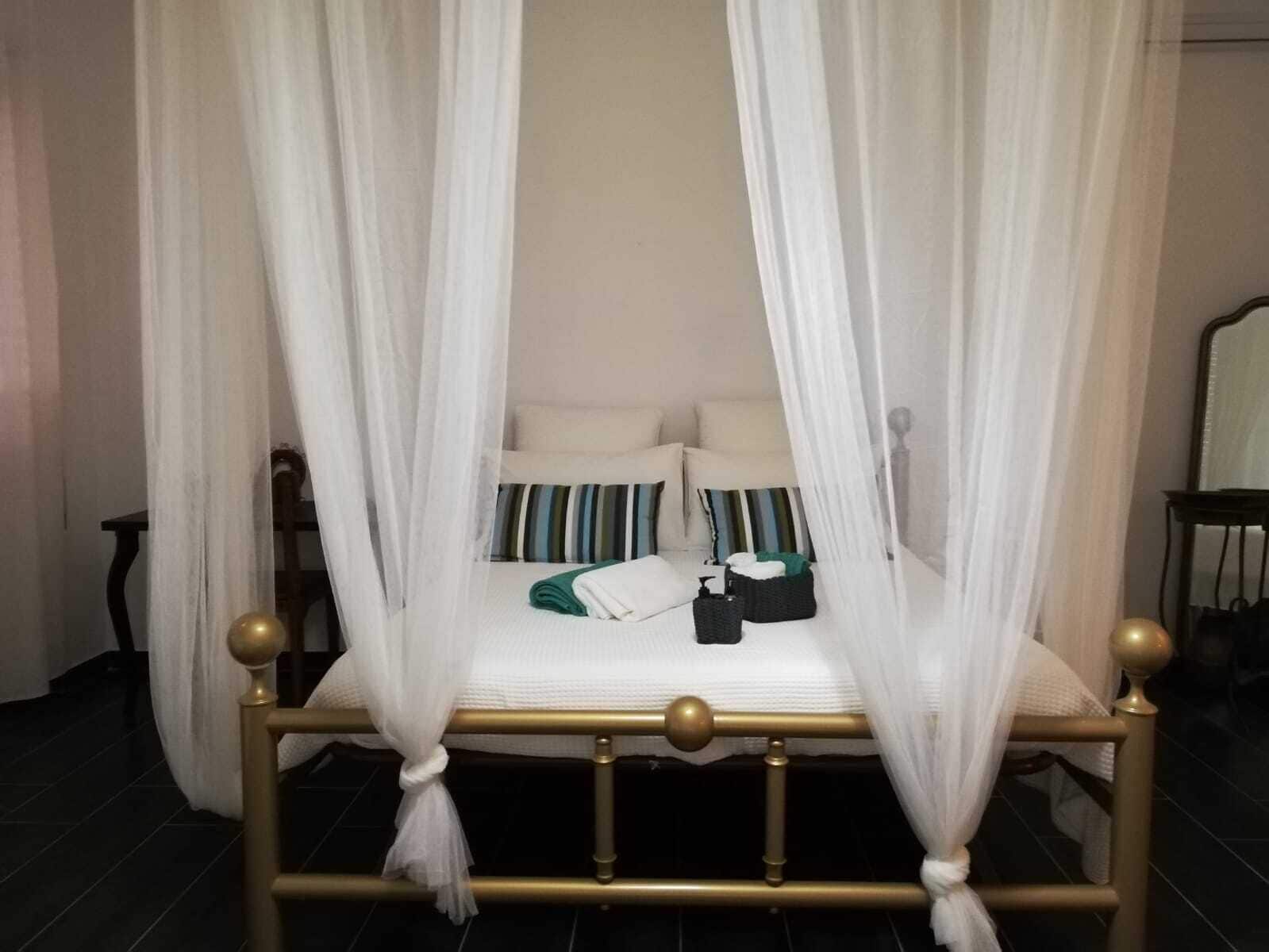 B&B Style