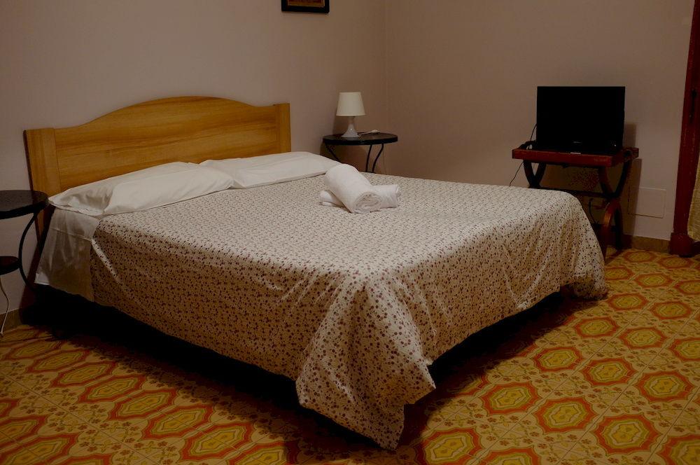 The Right Place Guest House