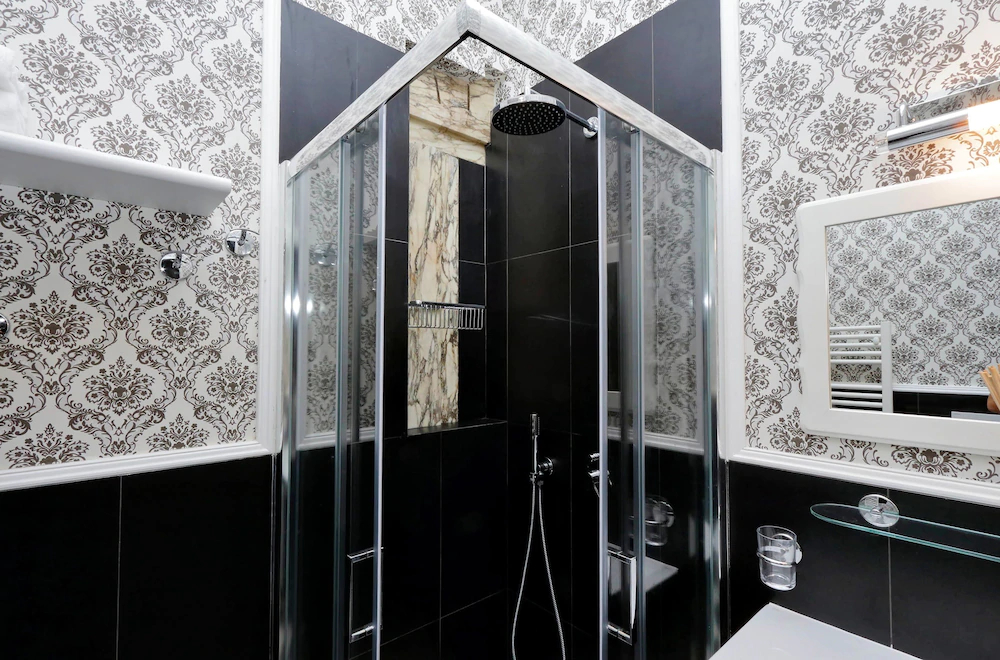 Luxury Rooms
