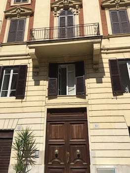 Numa Rome Verso