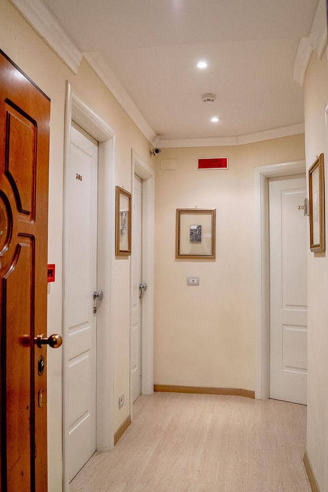 Booking House