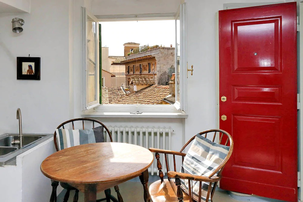 Campo De Fiori Large Penthouse
