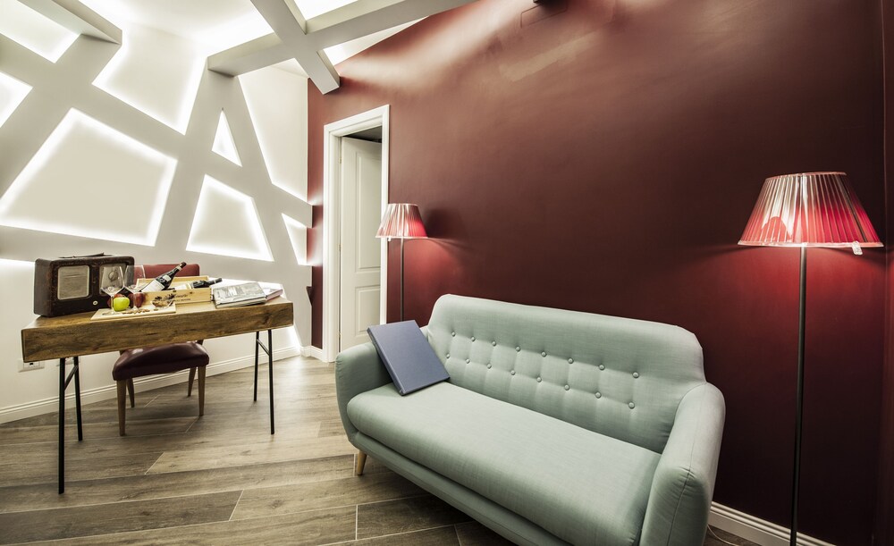 Spagna Boutique Luxury Suites
