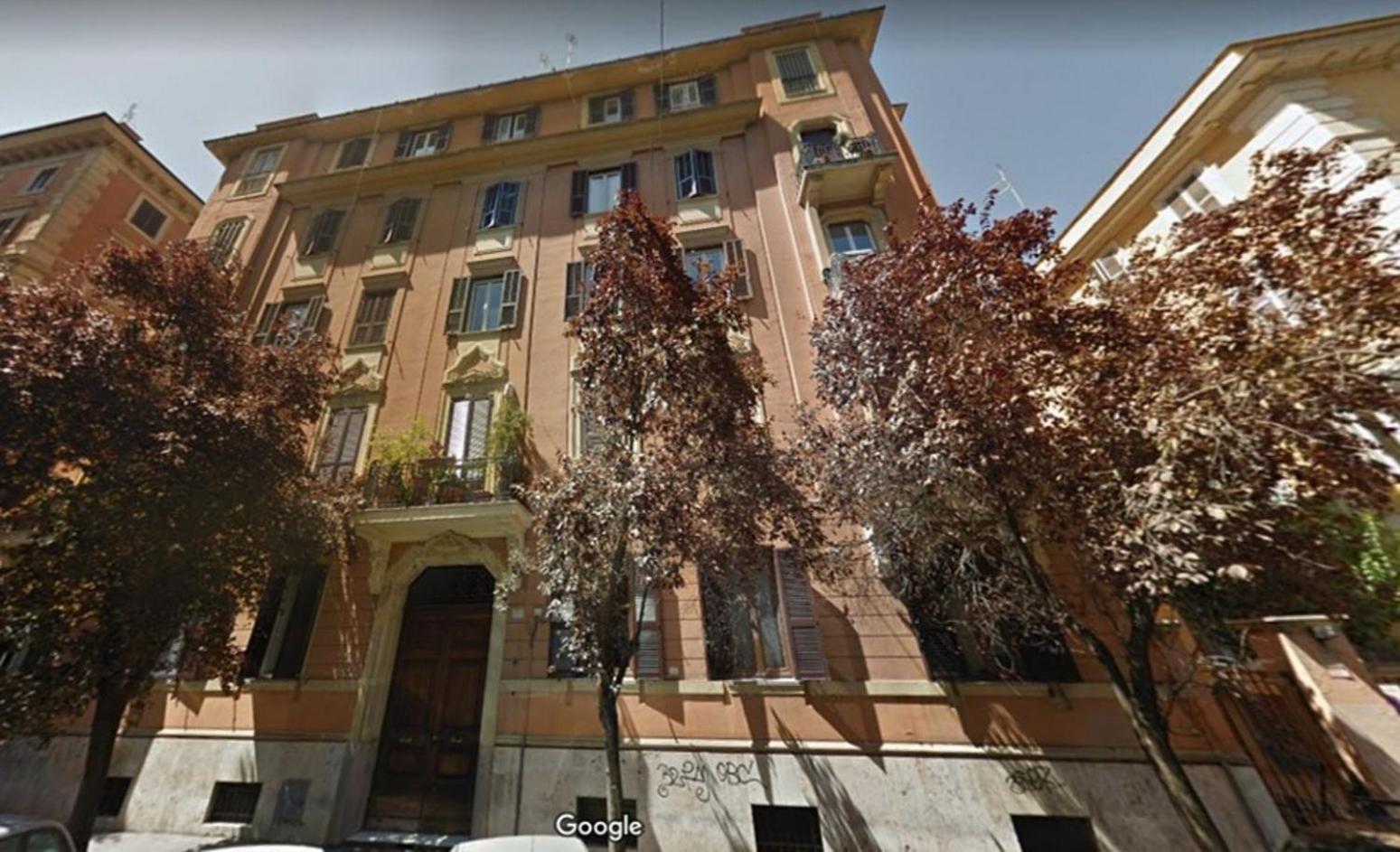Charming Roma