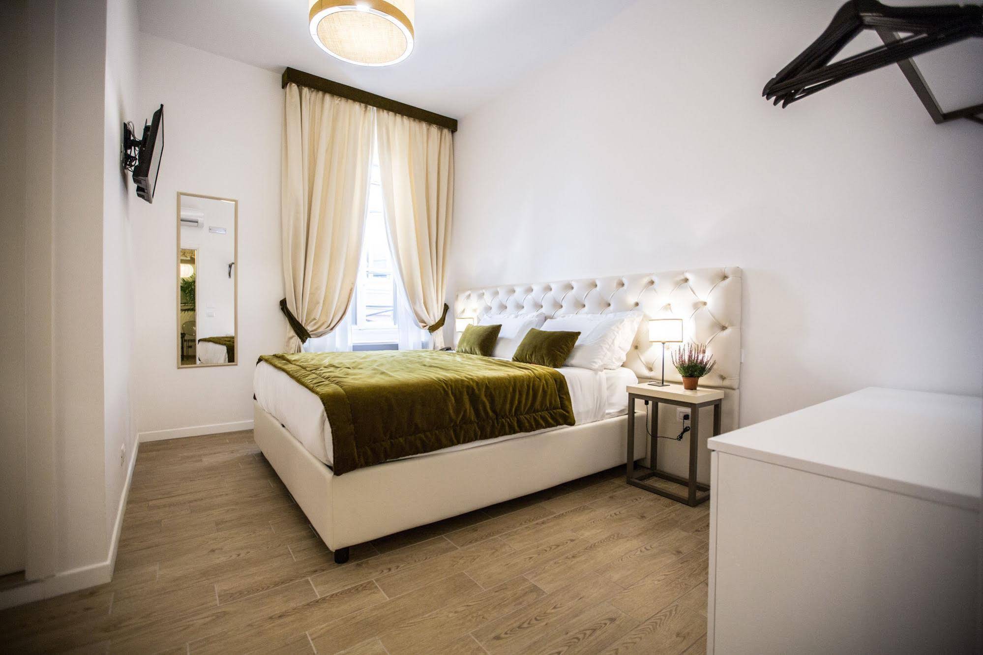 Chic & Town Luxury Rooms