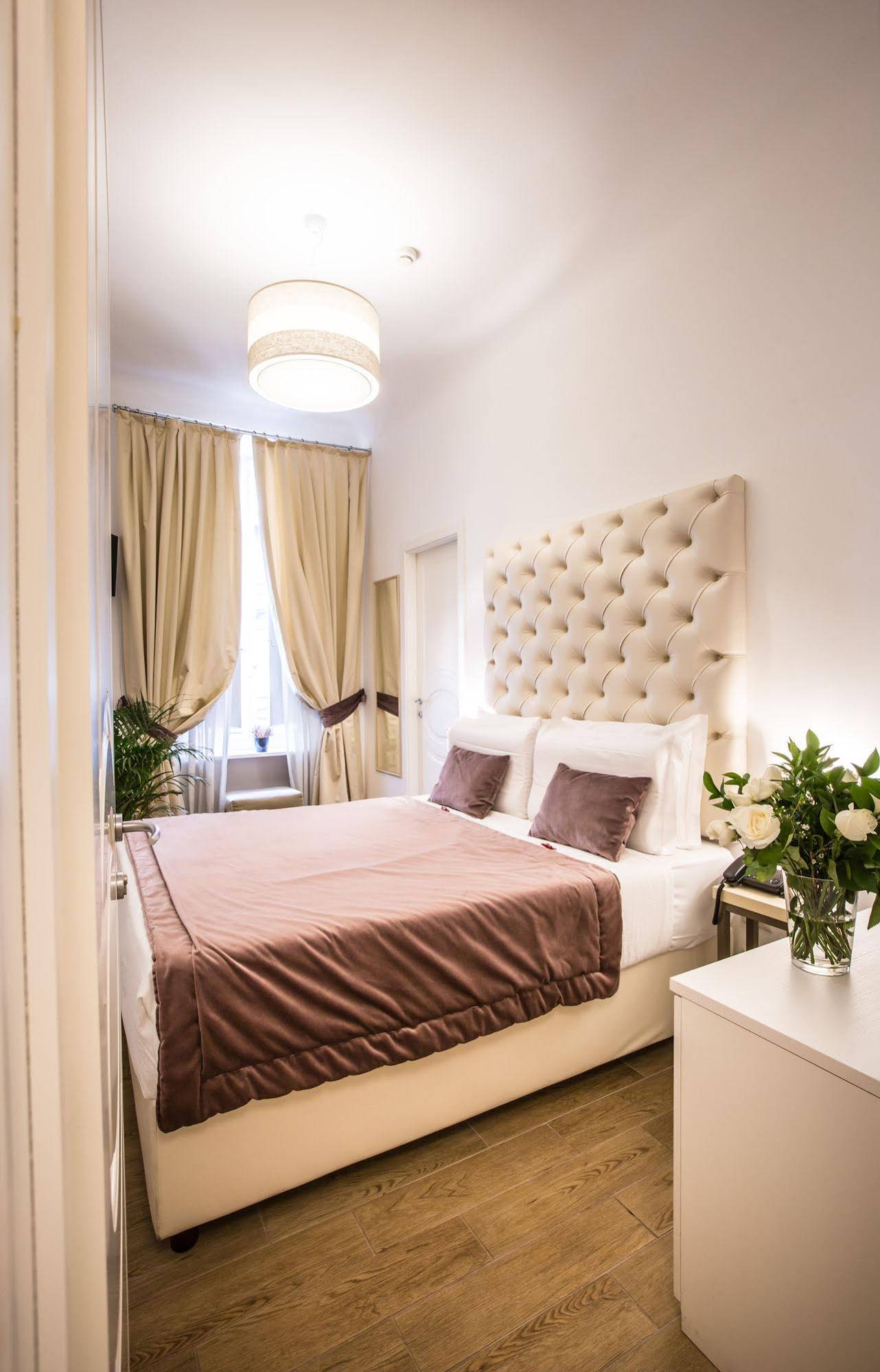 Chic & Town Luxury Rooms