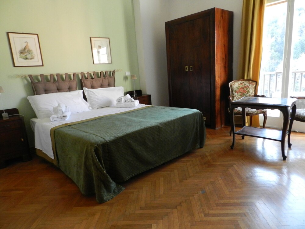 City Rooms