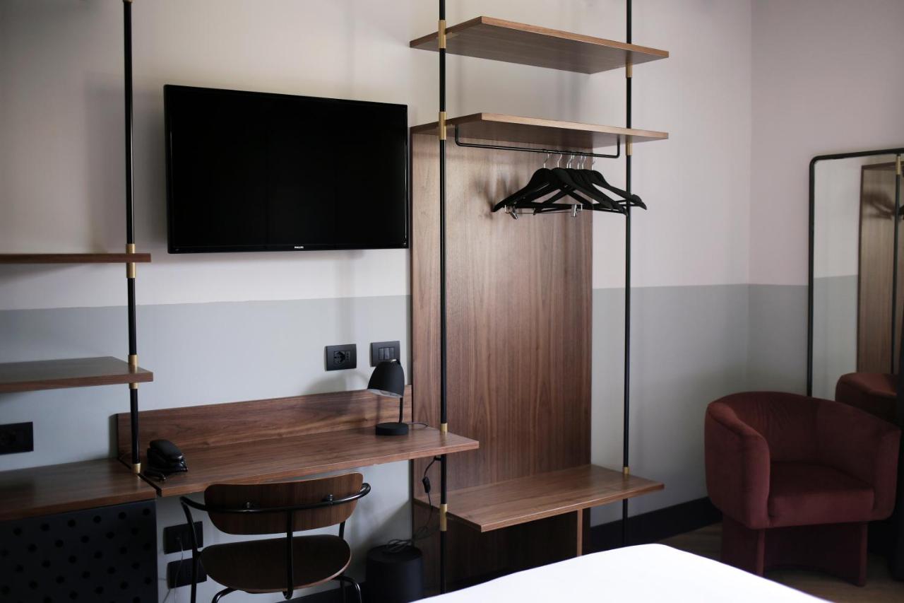 Club House Hotel