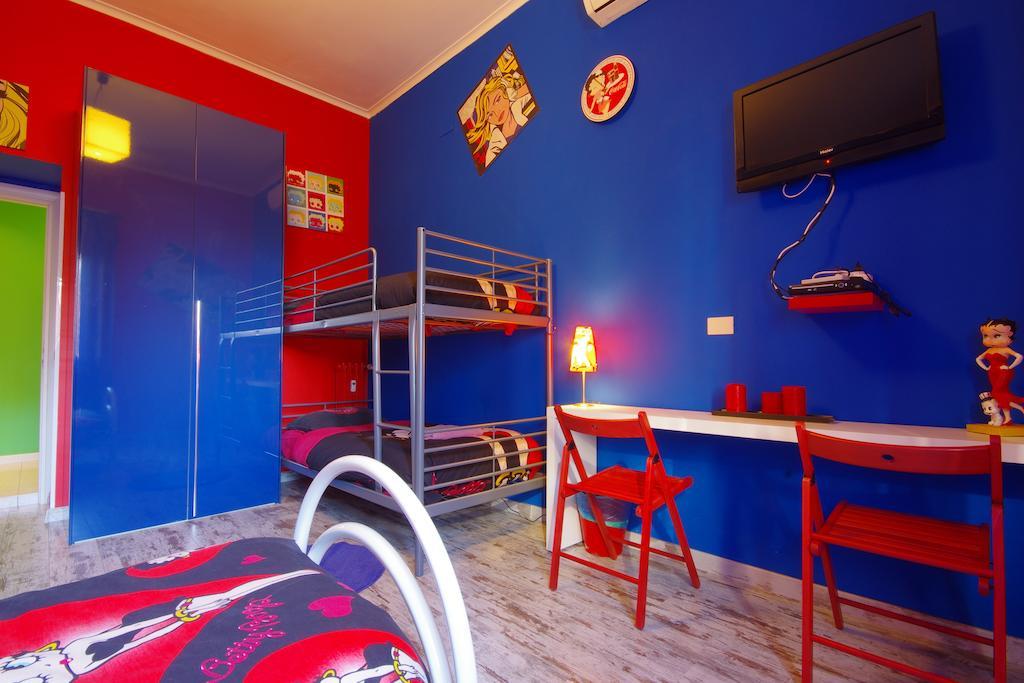 Comics Guesthouse