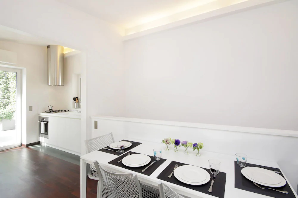 Crispi Luxury Apartments - My Extra Home