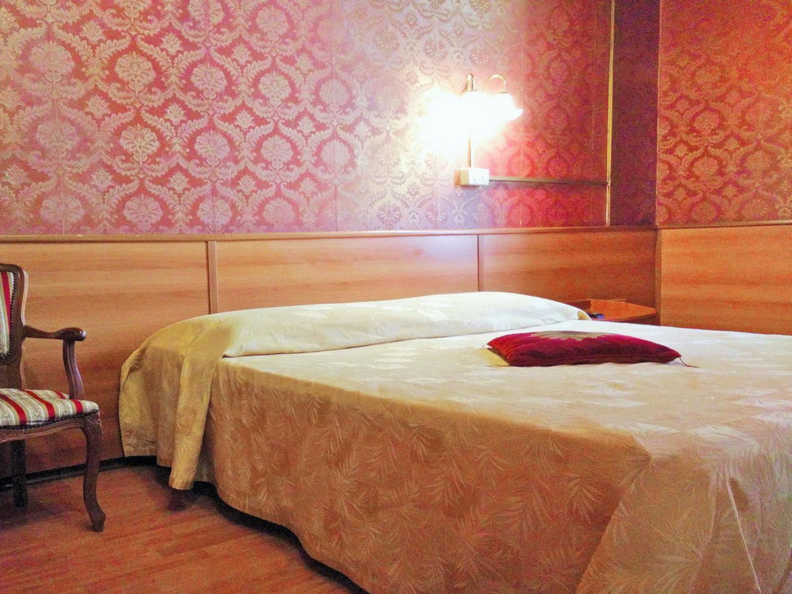 Hotel Artromano Roma