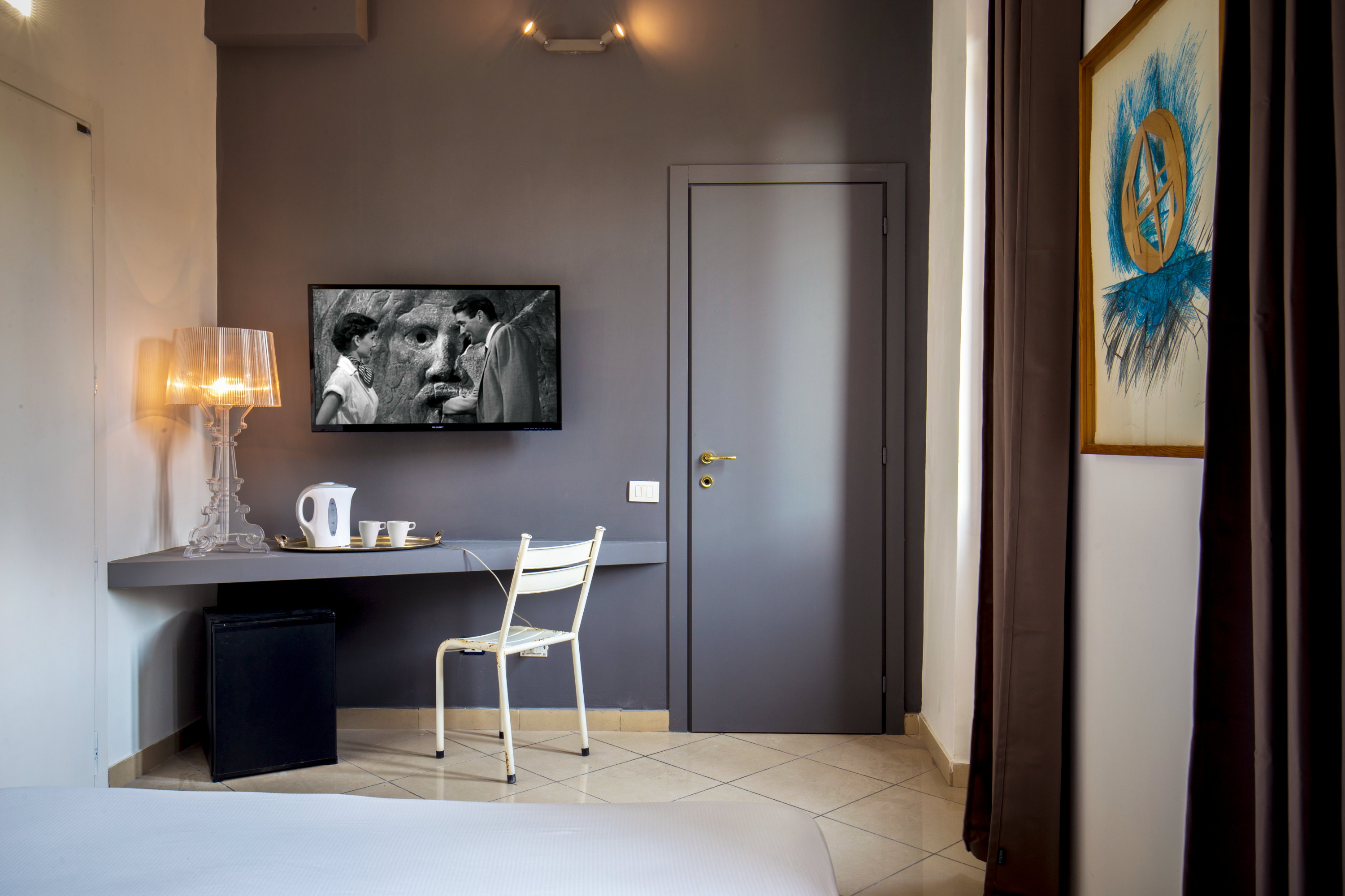 Crossroad Hotel
