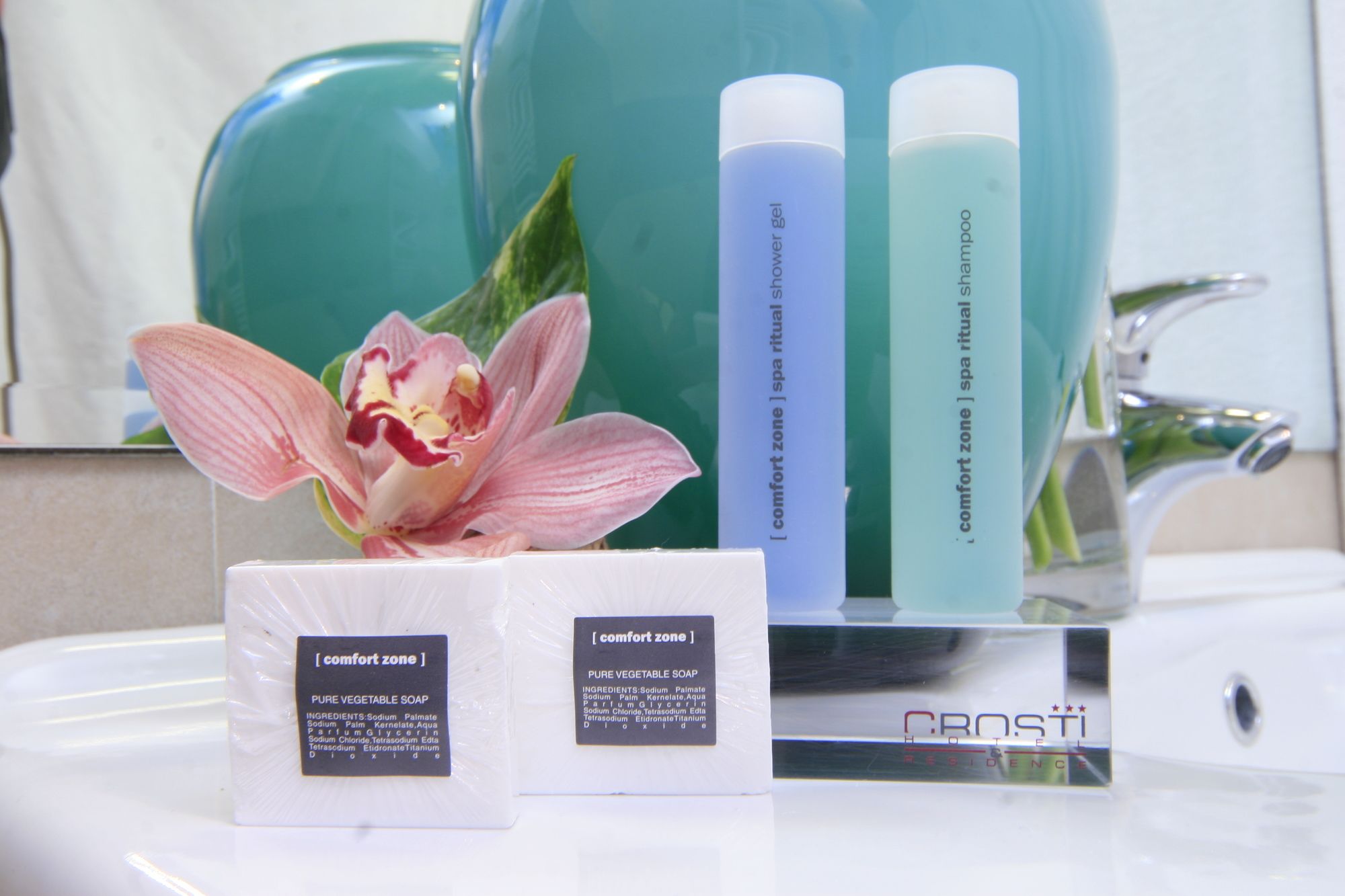 Crosti Hotel & Residence