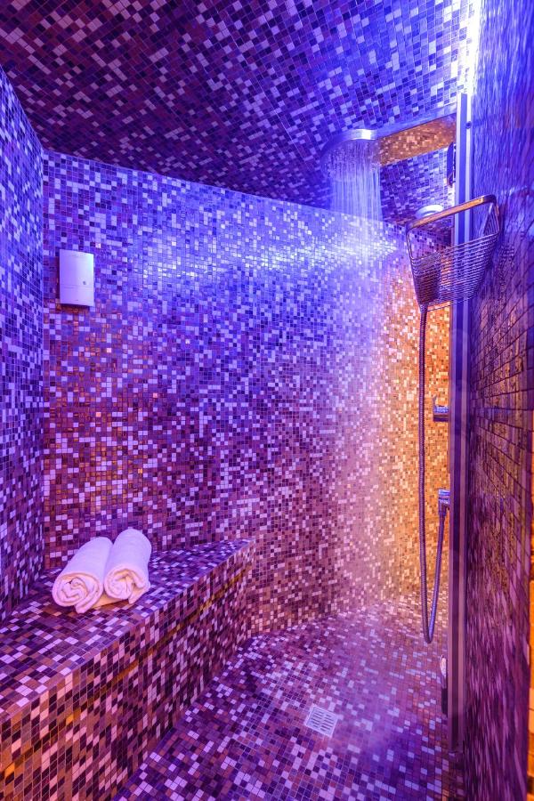 Dharma Luxury Hotel