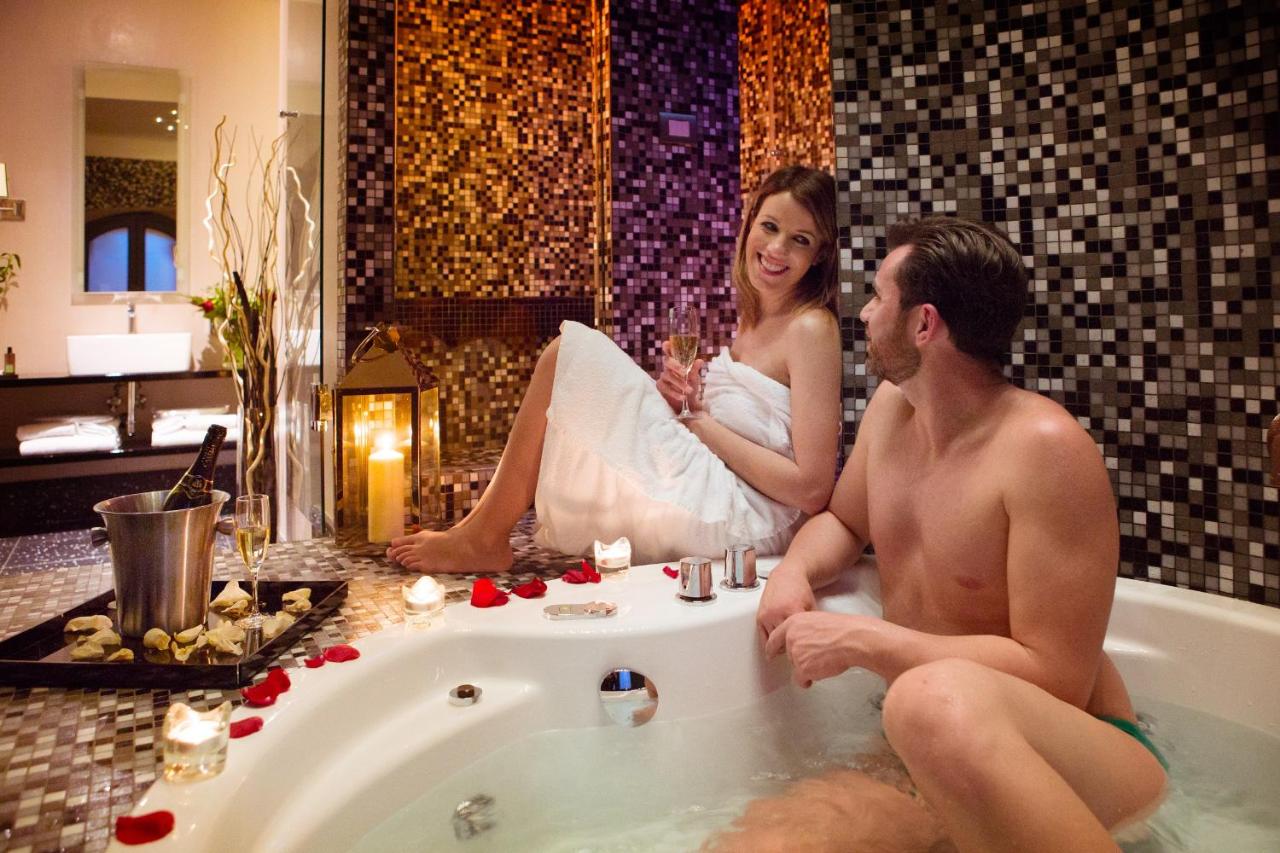 Dharma Luxury Hotel