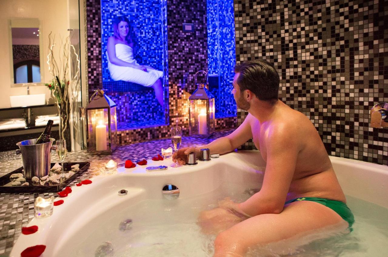 Dharma Luxury Hotel
