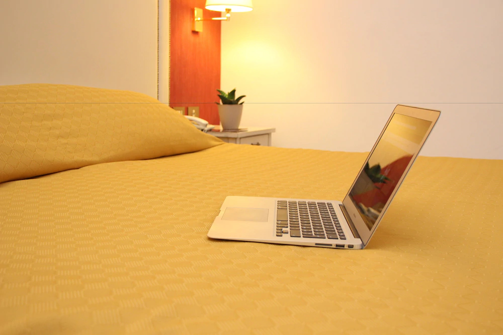 Dnb House Hotel