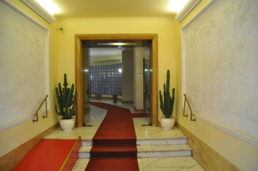 Domus Cavour