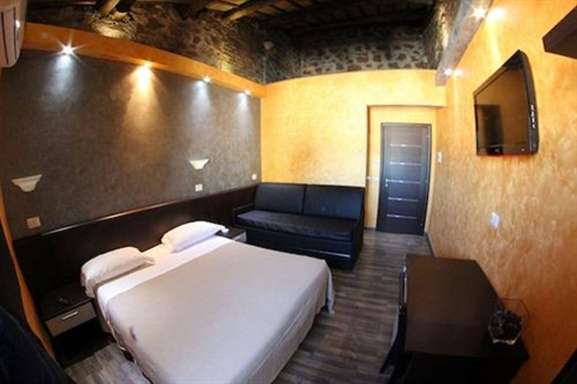Domus Roma