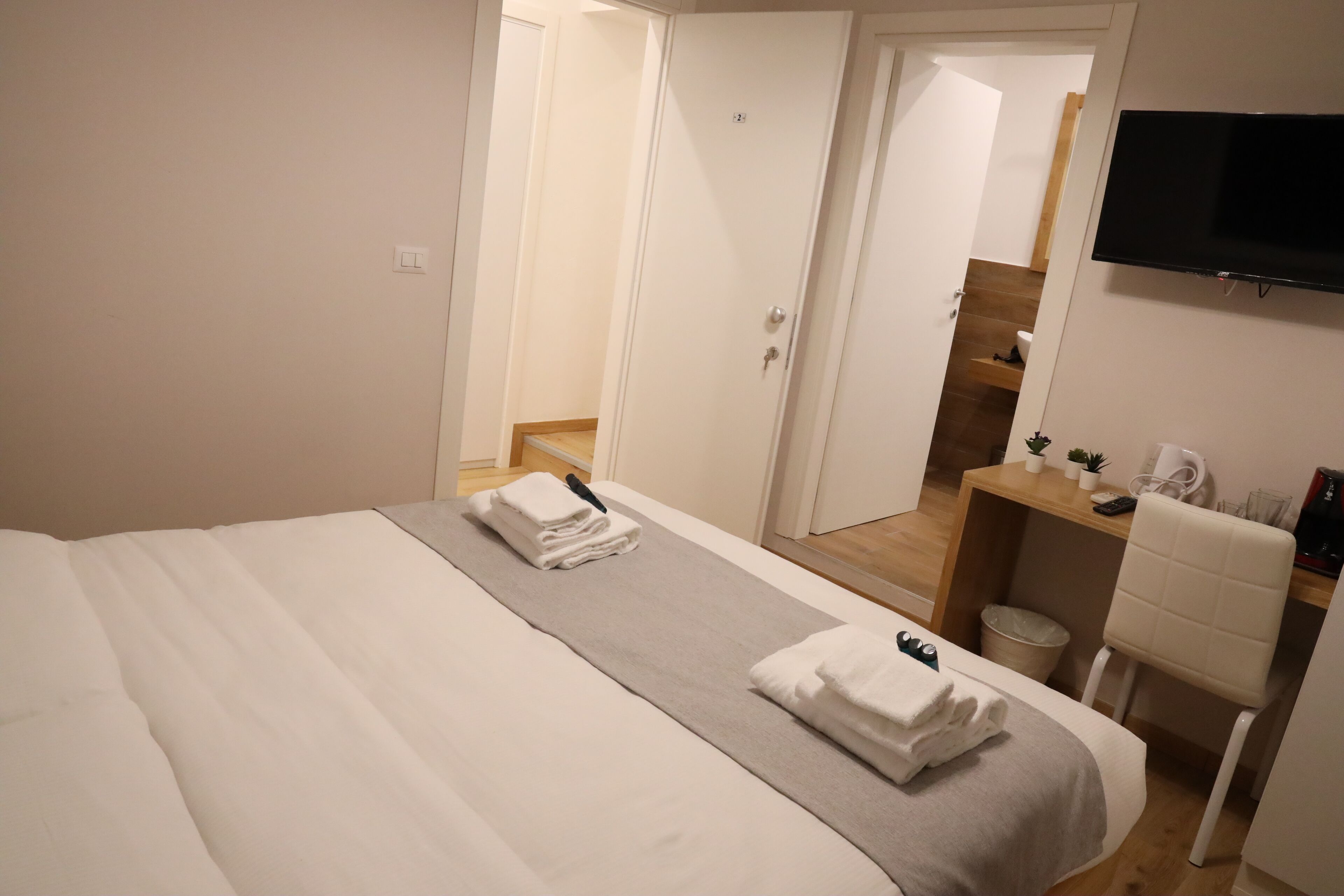 Eden Luxury Suites