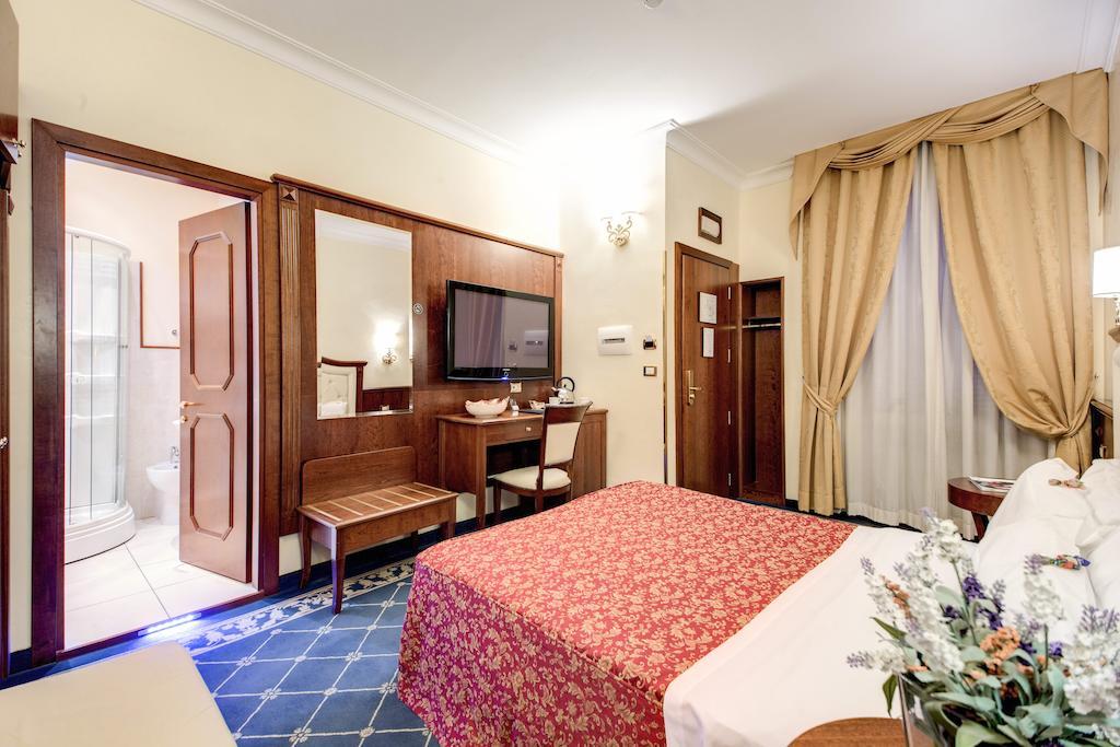 Esedra Inn Rome