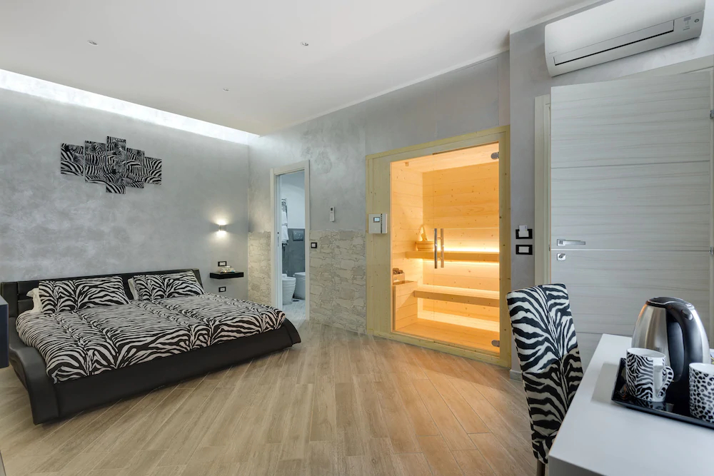 Excellence Suite