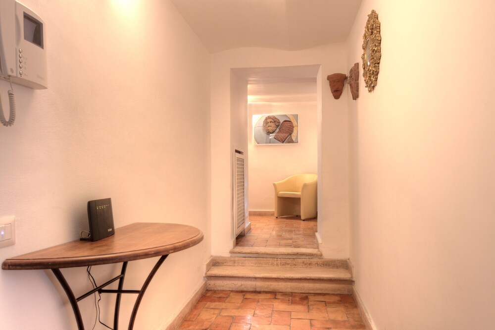 Farnese Suite Dream S&AR
