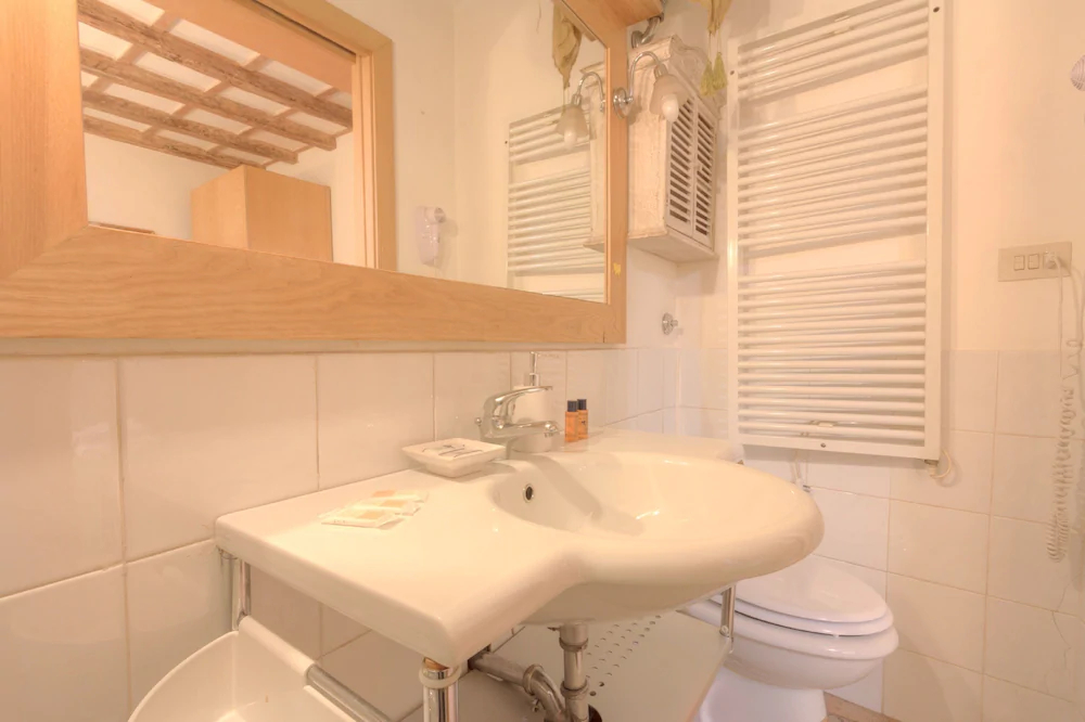 Farnese Suite Dream S&AR