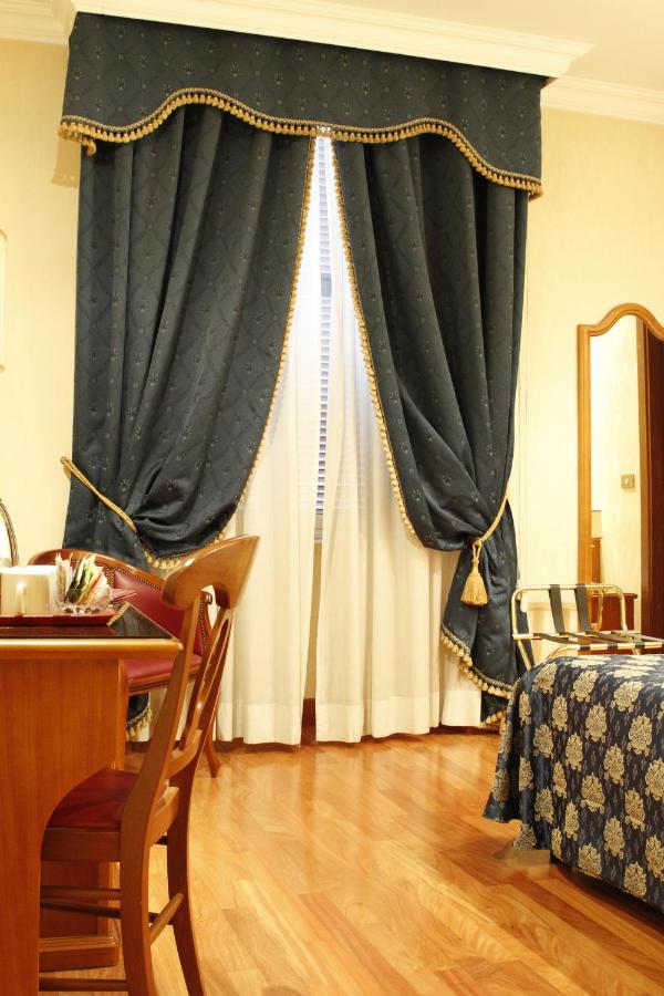 Hotel Genio