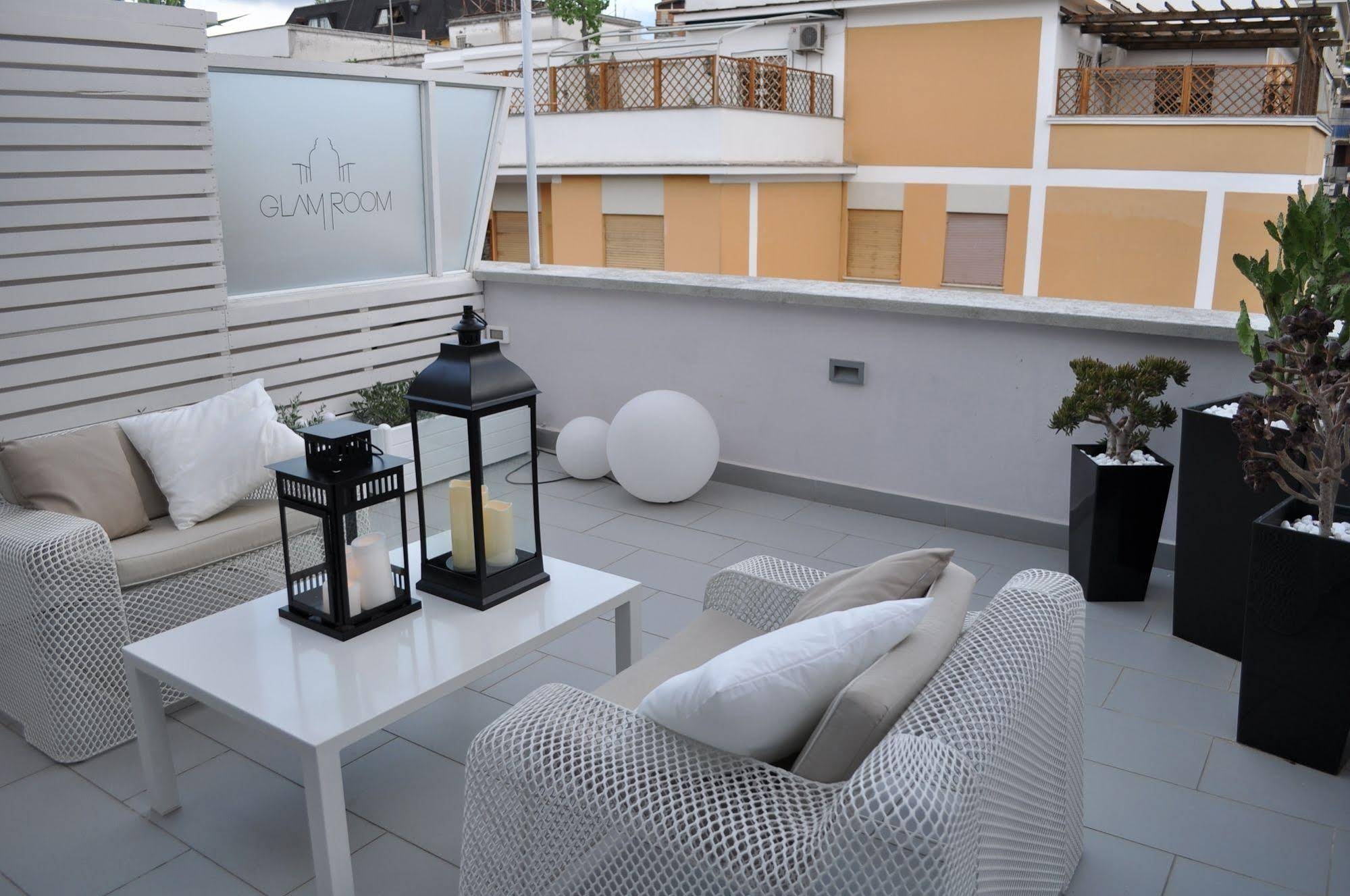 Glamroom Luxury Terrace