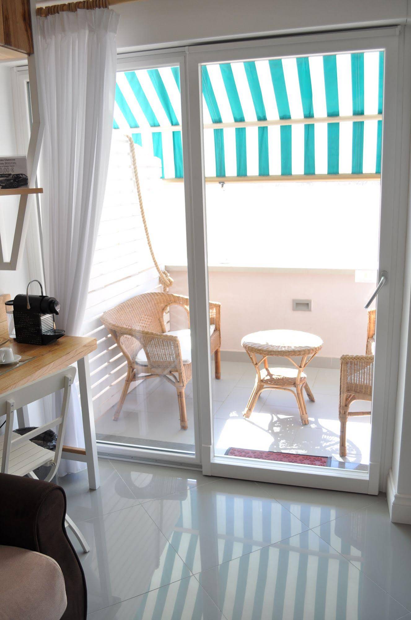 Glamroom Luxury Terrace