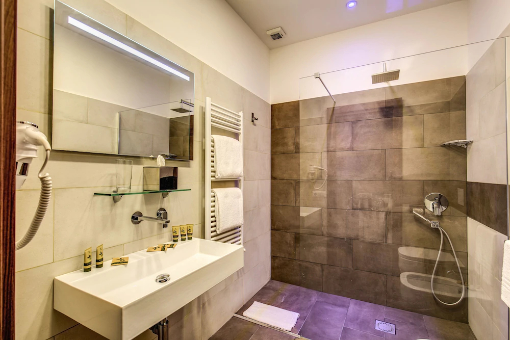 H501 Luxury Rooms