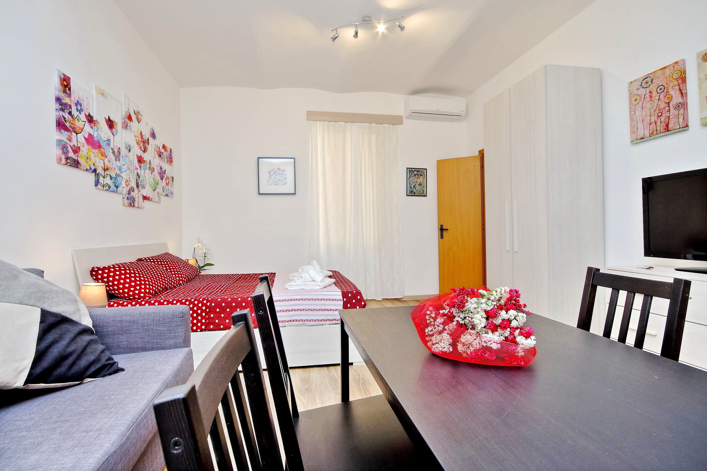 Holiday Rental San Lorenzo District