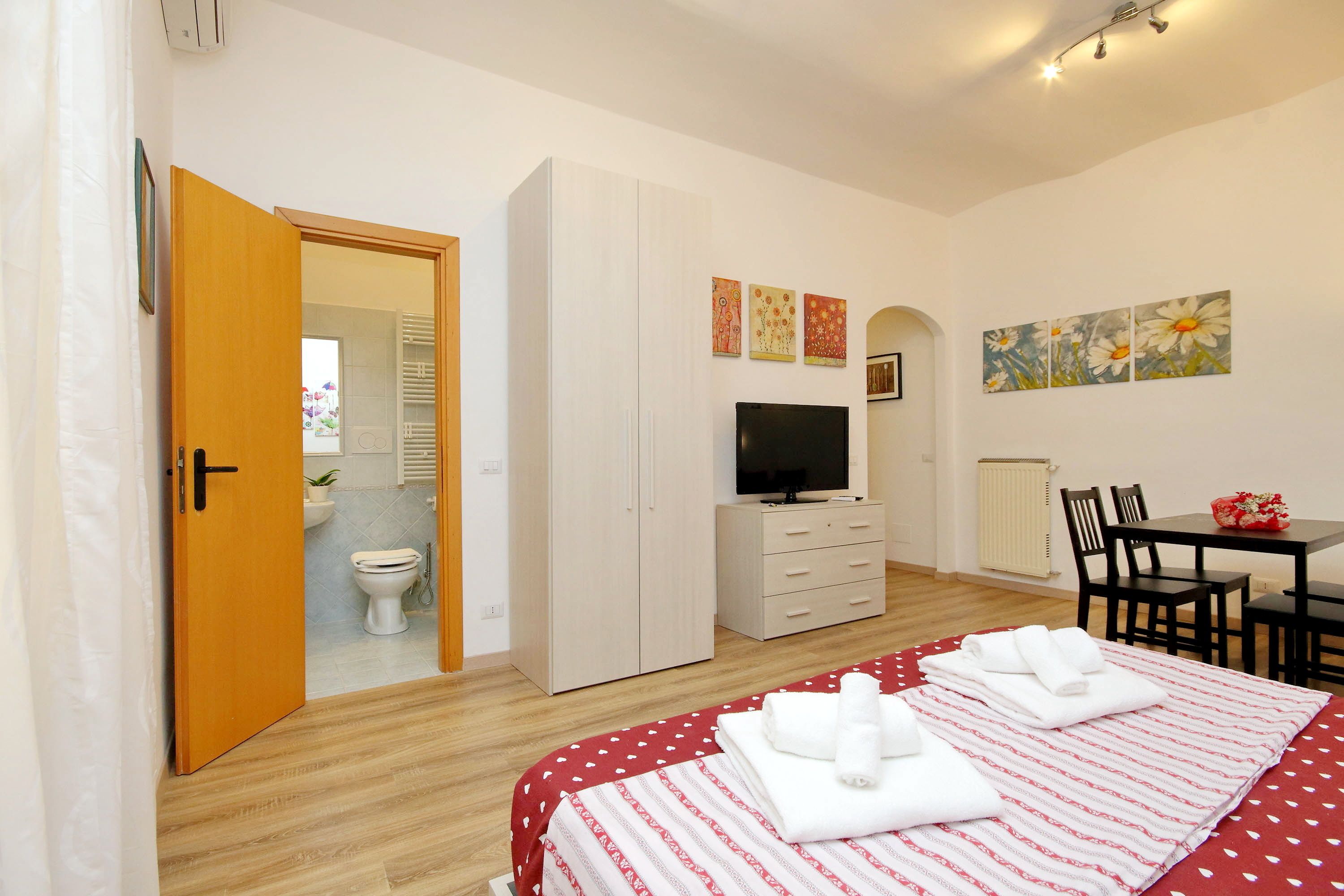 Holiday Rental San Lorenzo District
