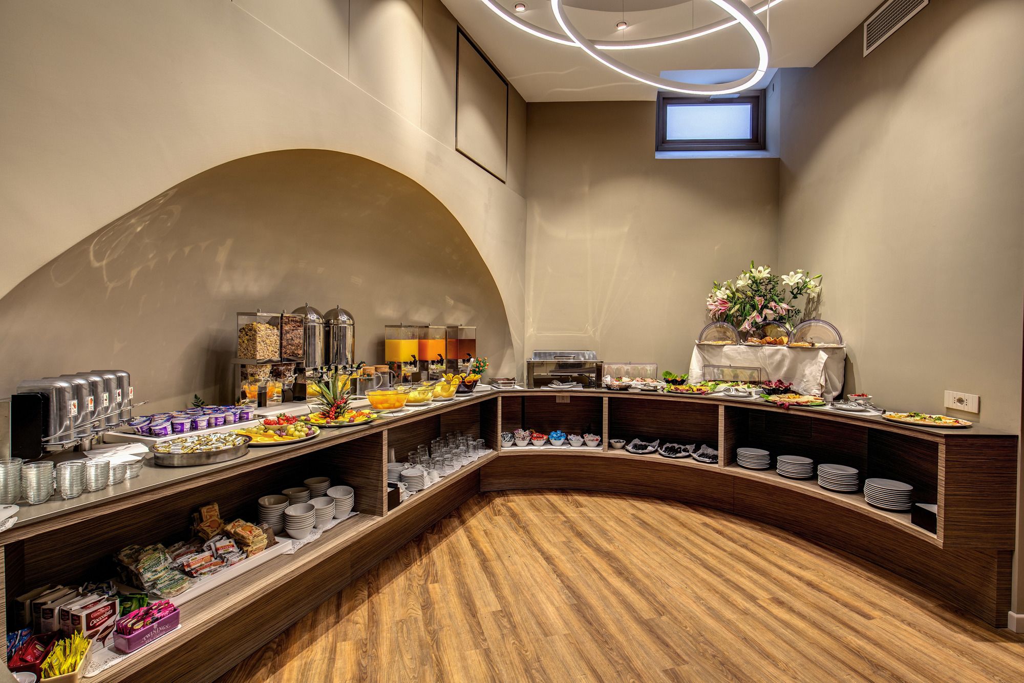 Al Manthia Hotel