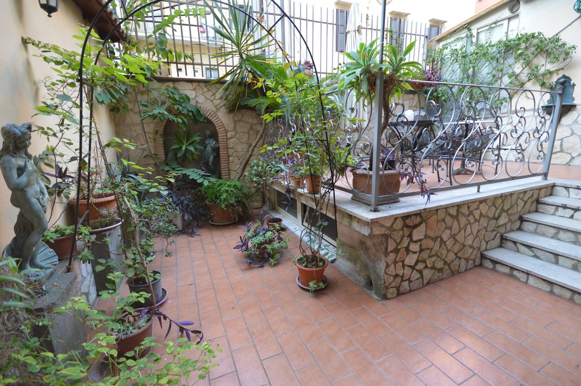 Hotel Alexis