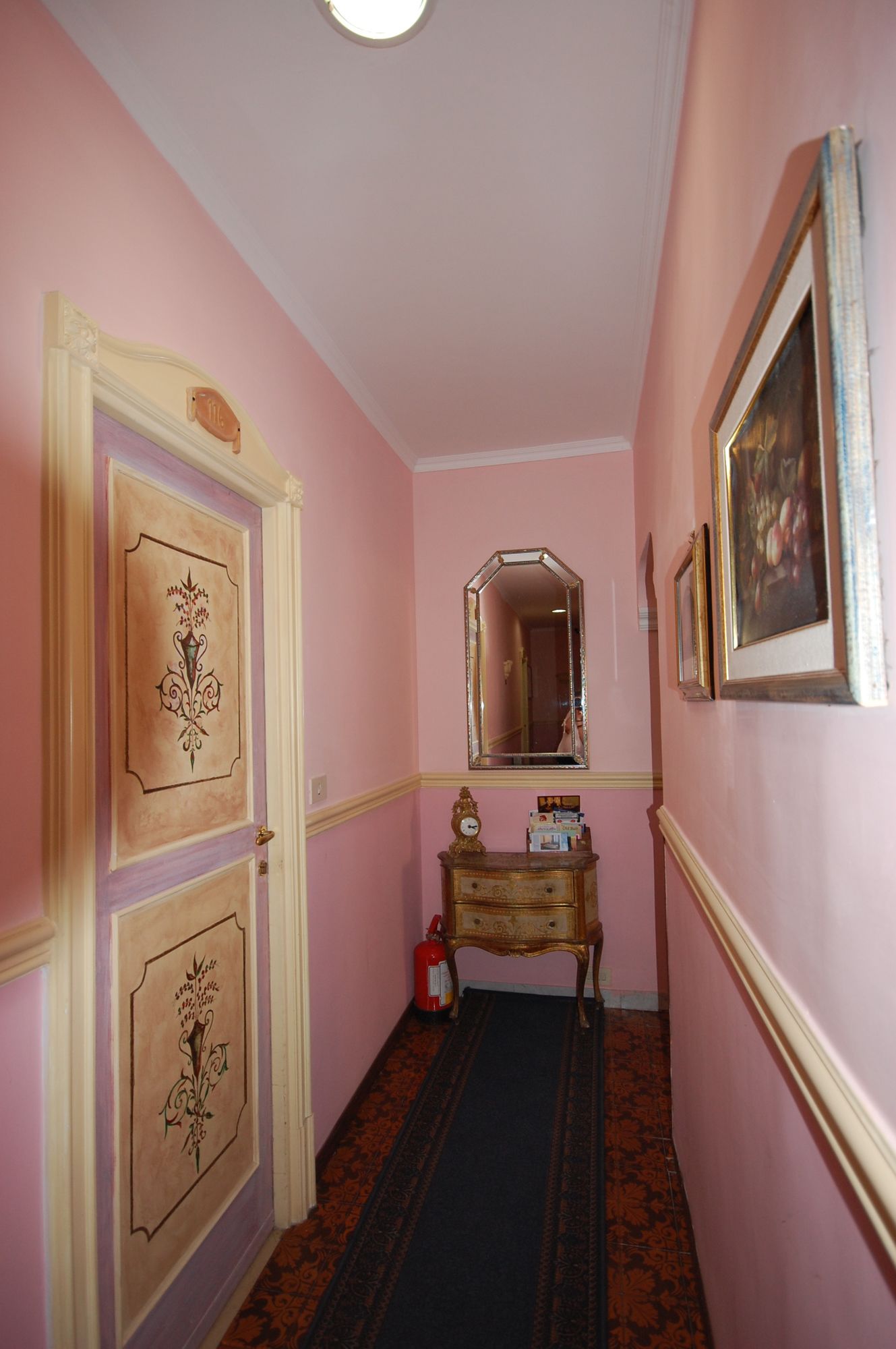 Hotel Alexis