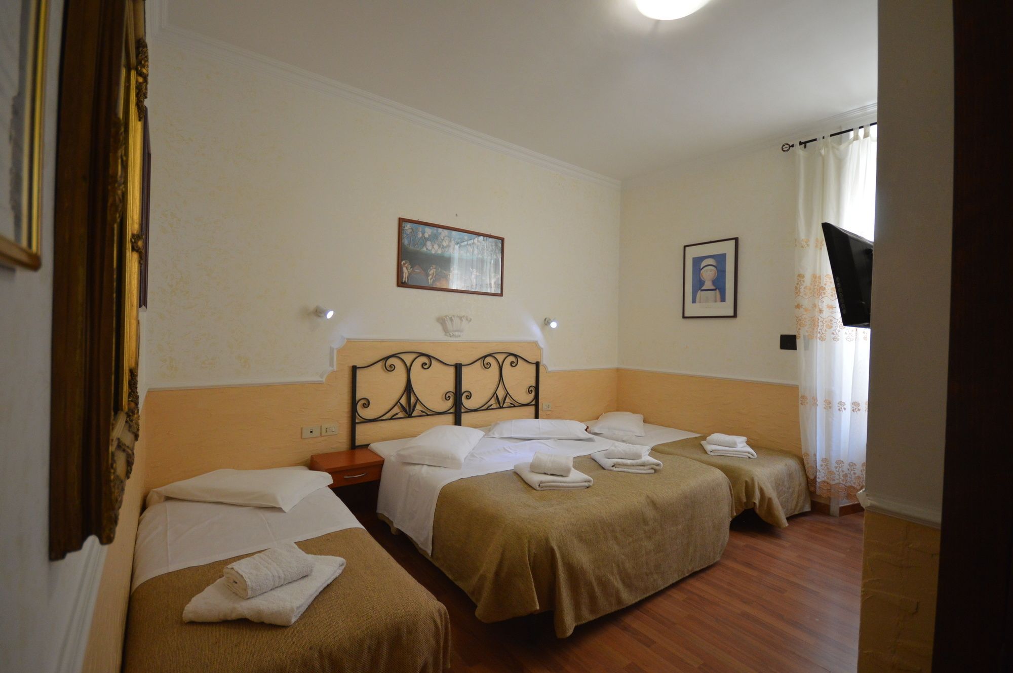 Hotel Alexis