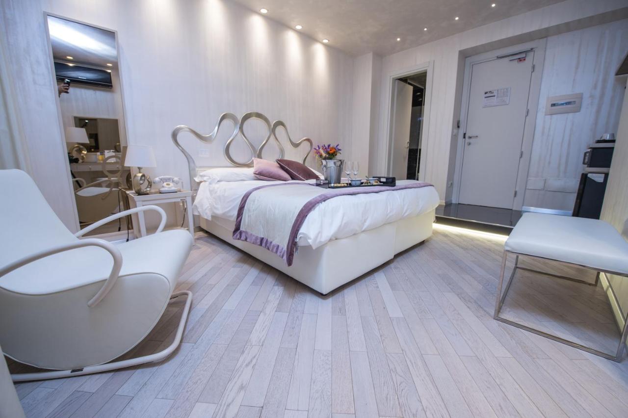 Hotel Caravita