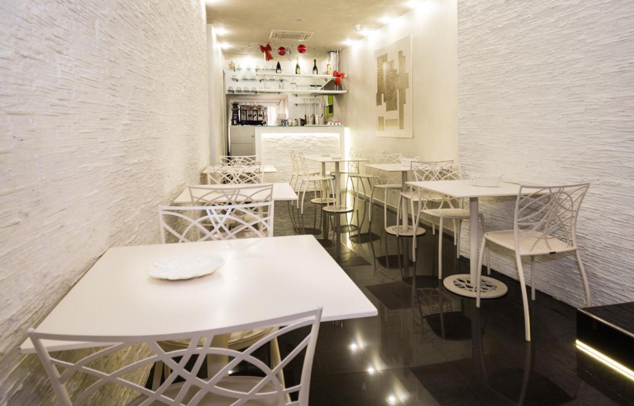 Hotel Caravita